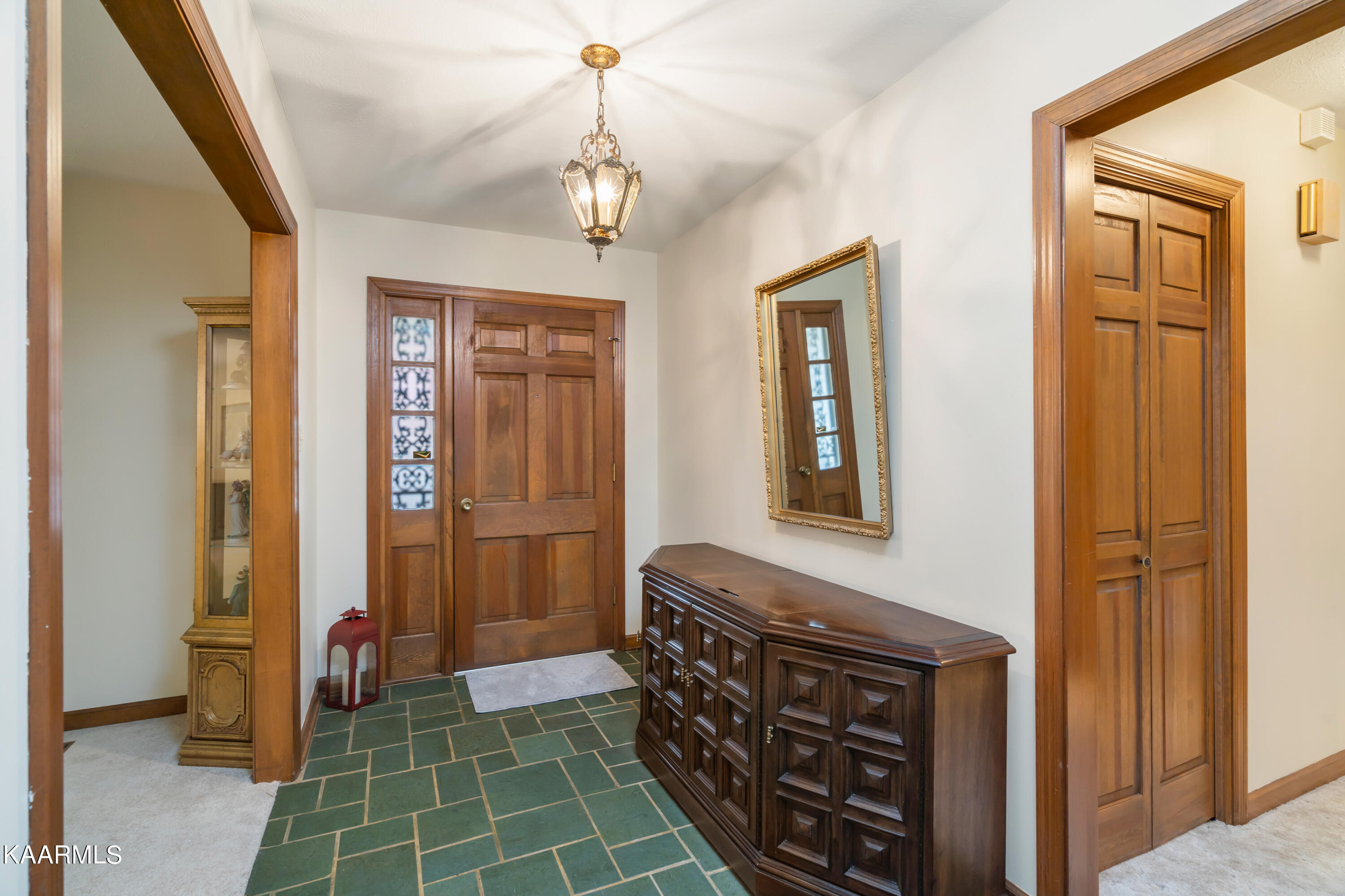 7928 Whitcomb Road Powell, TN 37849 - Photo 4 of 47 7928 Whitcomb Rd-10