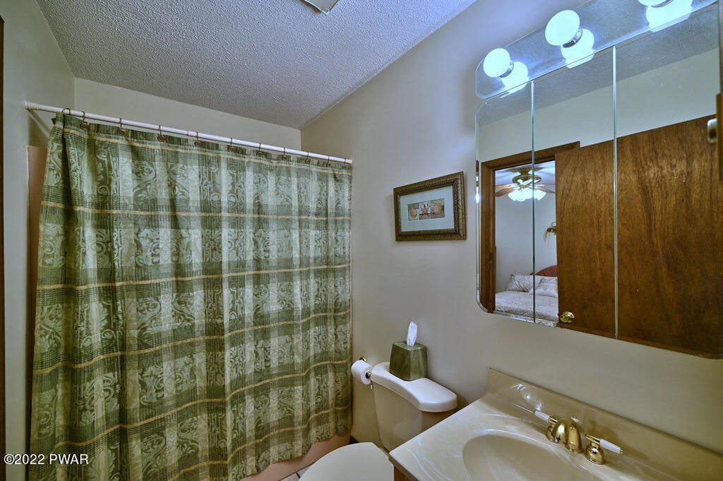 117 Tanager Road Lackawaxen, PA 18435 - Photo 44 of 61