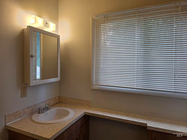 $295,000 | 902 3rd Street, Kamiah, ID 83536