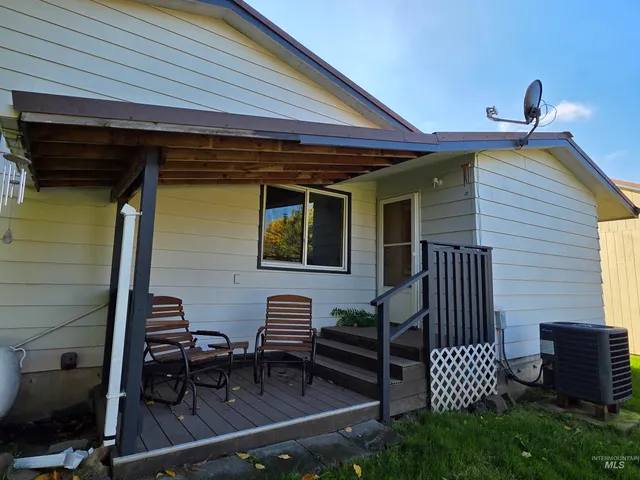 $295,000 | 902 3rd Street, Kamiah, ID 83536