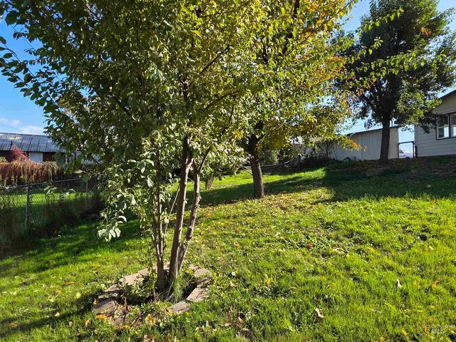 $295,000 | 902 3rd Street, Kamiah, ID 83536