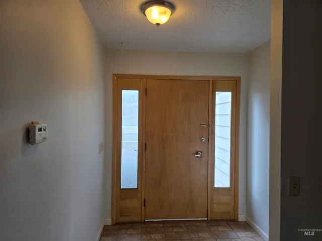 $295,000 | 902 3rd Street, Kamiah, ID 83536