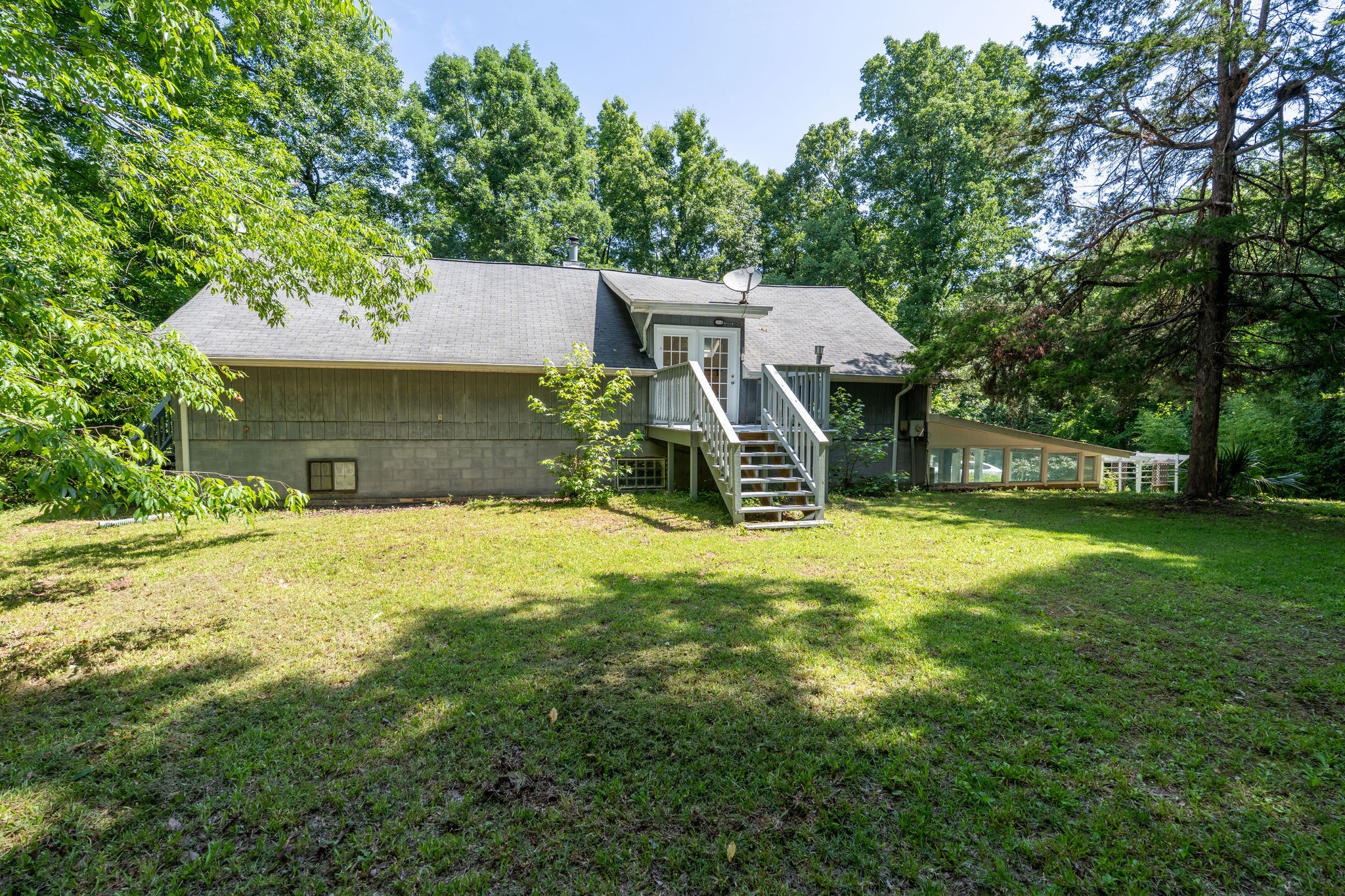 265 Roanoke Creek Road Collinwood, TN 38450 - Photo 4 of 31