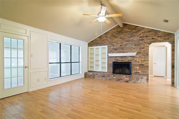 $2,650 | 120 Marseille Drive, Hurst, TX 76054