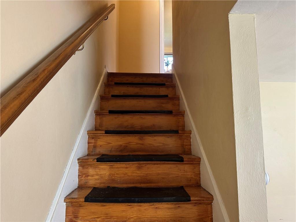 449 Hochberg Road Pittsburgh, PA 15235 - Photo 10 of 27 Gallery Image 10