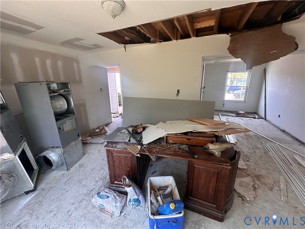 3931 Old Brook Road Richmond, VA 23227 - Photo 13 of 25