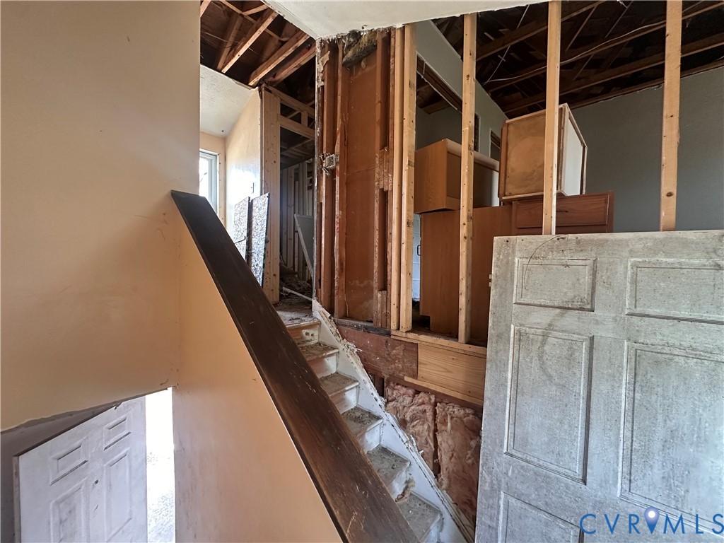 3931 Old Brook Road Richmond, VA 23227 - Photo 16 of 25