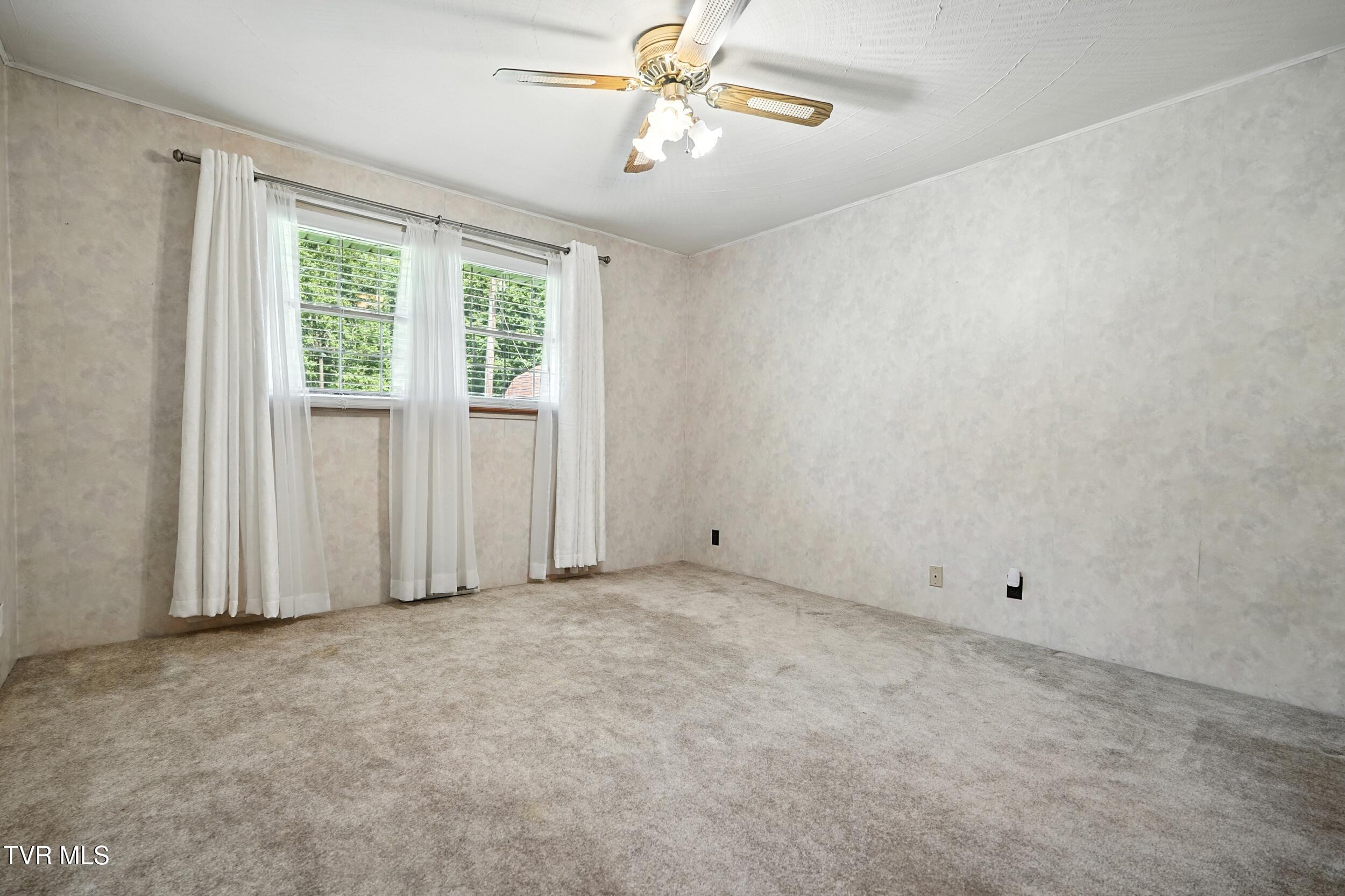 2067 High Point Road Castlewood, VA 24224 - Photo 20 of 48 21_dsc02466