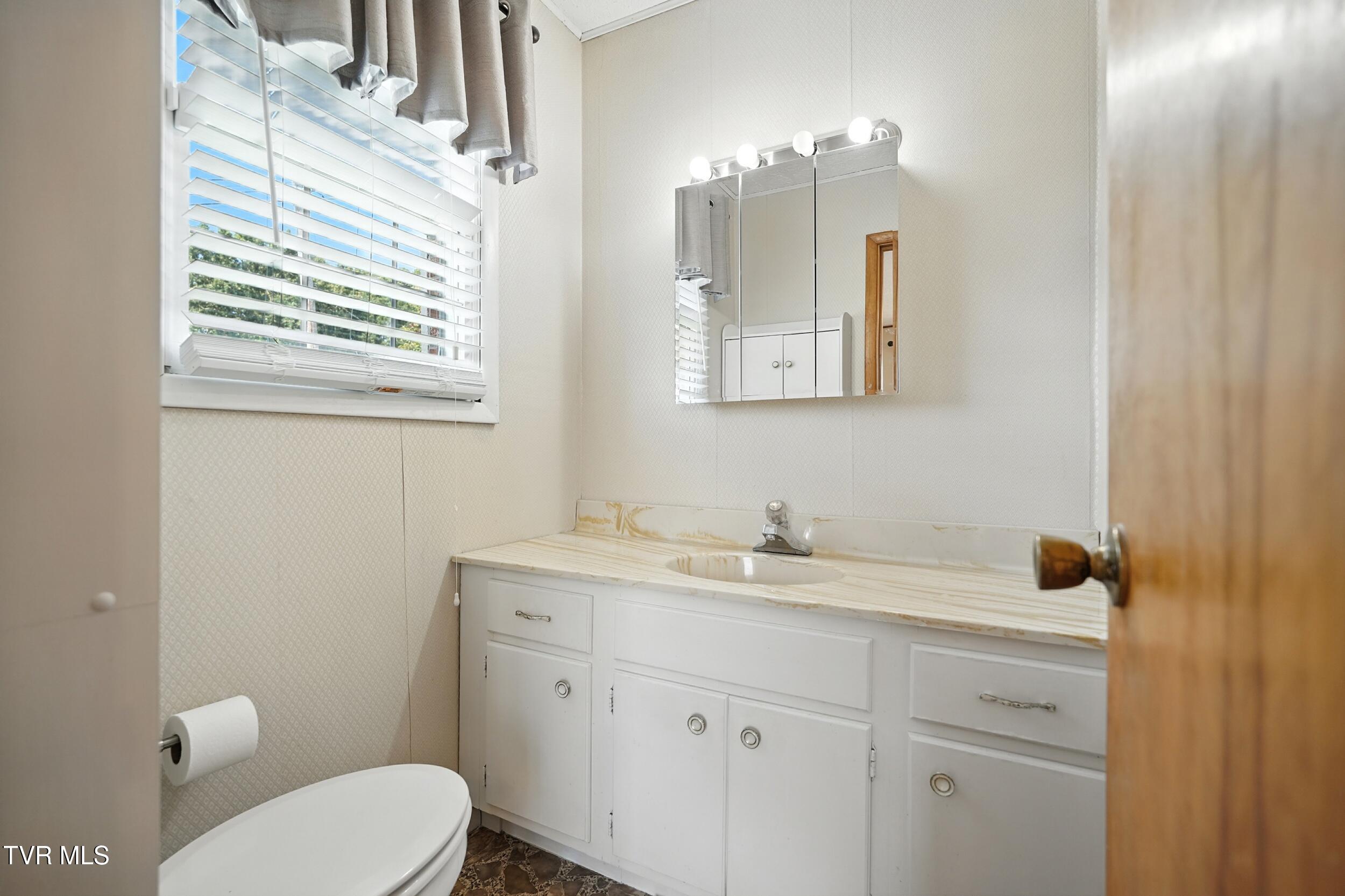 2067 High Point Road Castlewood, VA 24224 - Photo 28 of 48 29_dsc02490