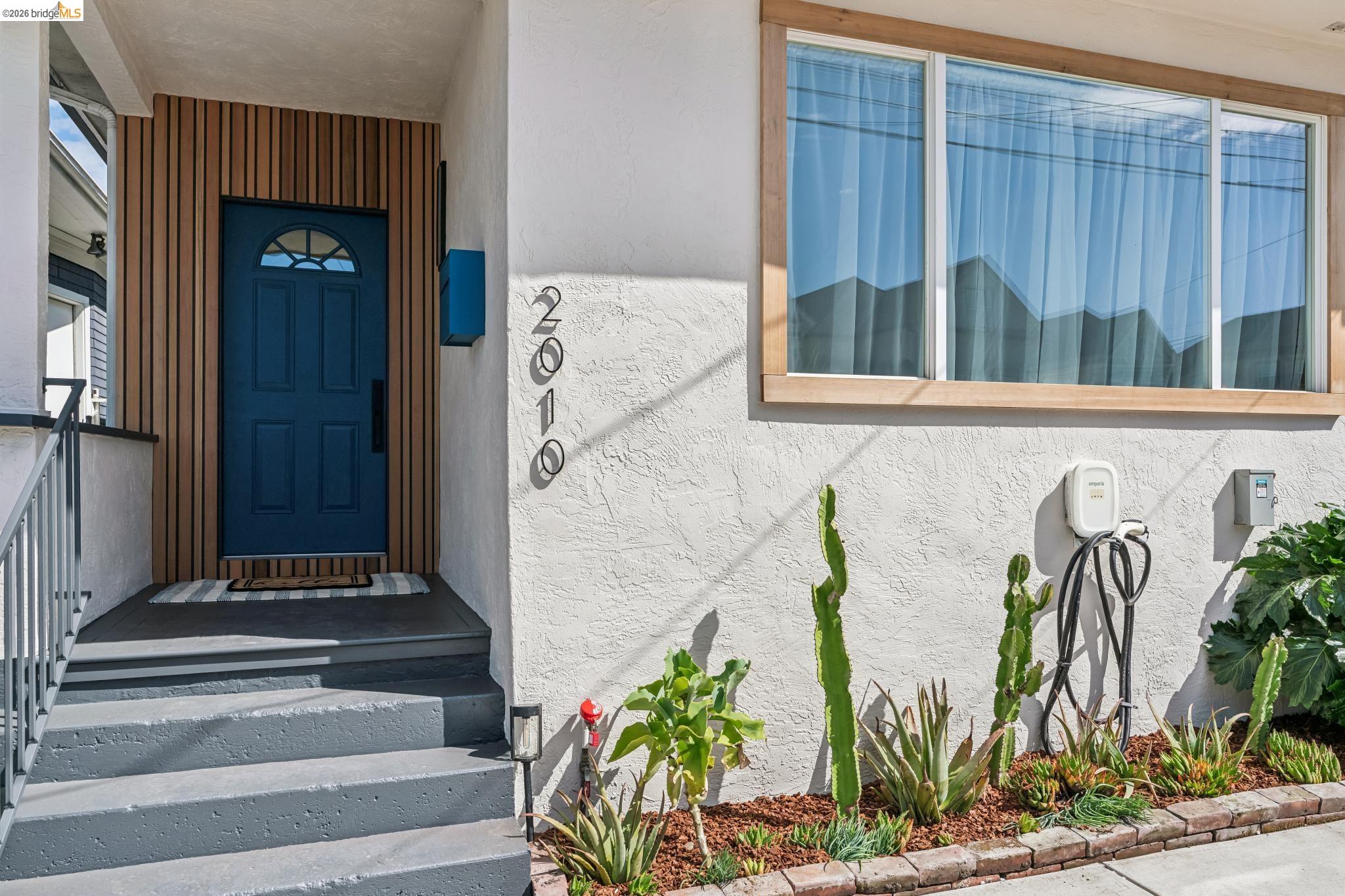 2010 Filbert Street Oakland, CA 94607 - Photo 48 of 50 Doorway to property with stucco siding