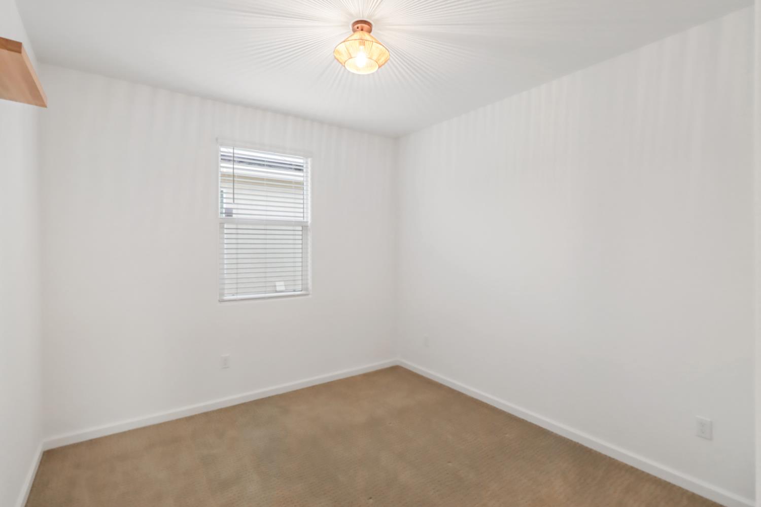 8809 Boes Way Sacramento, CA 95829 - Photo 37 of 40 an empty room with a window