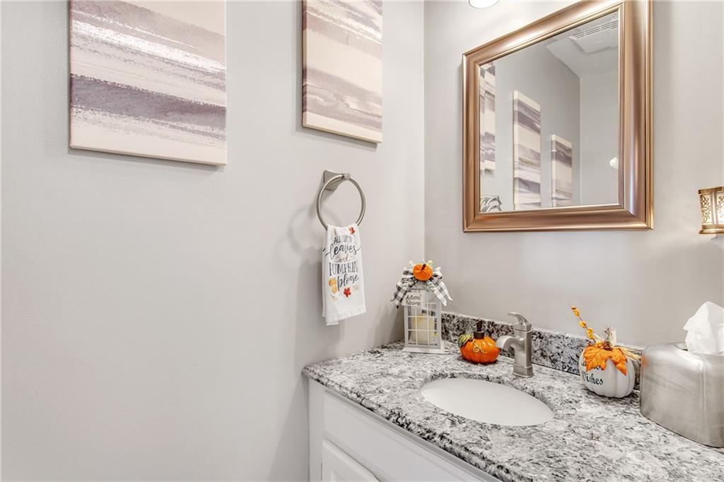 303 Forest Ridge Drive Pittsburgh, PA 15221 - Photo 11 of 25 Gallery Image 11