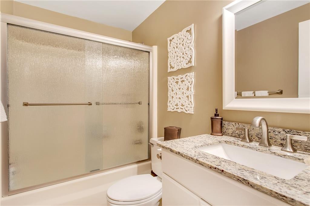 303 Forest Ridge Drive Pittsburgh, PA 15221 - Photo 14 of 25 Gallery Image 14
