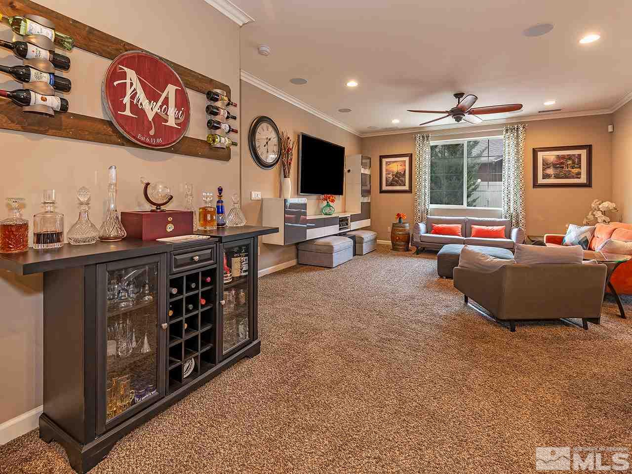 2289 Dominic Drive Reno, NV 89521 - Photo 6 of 26 Photo 6