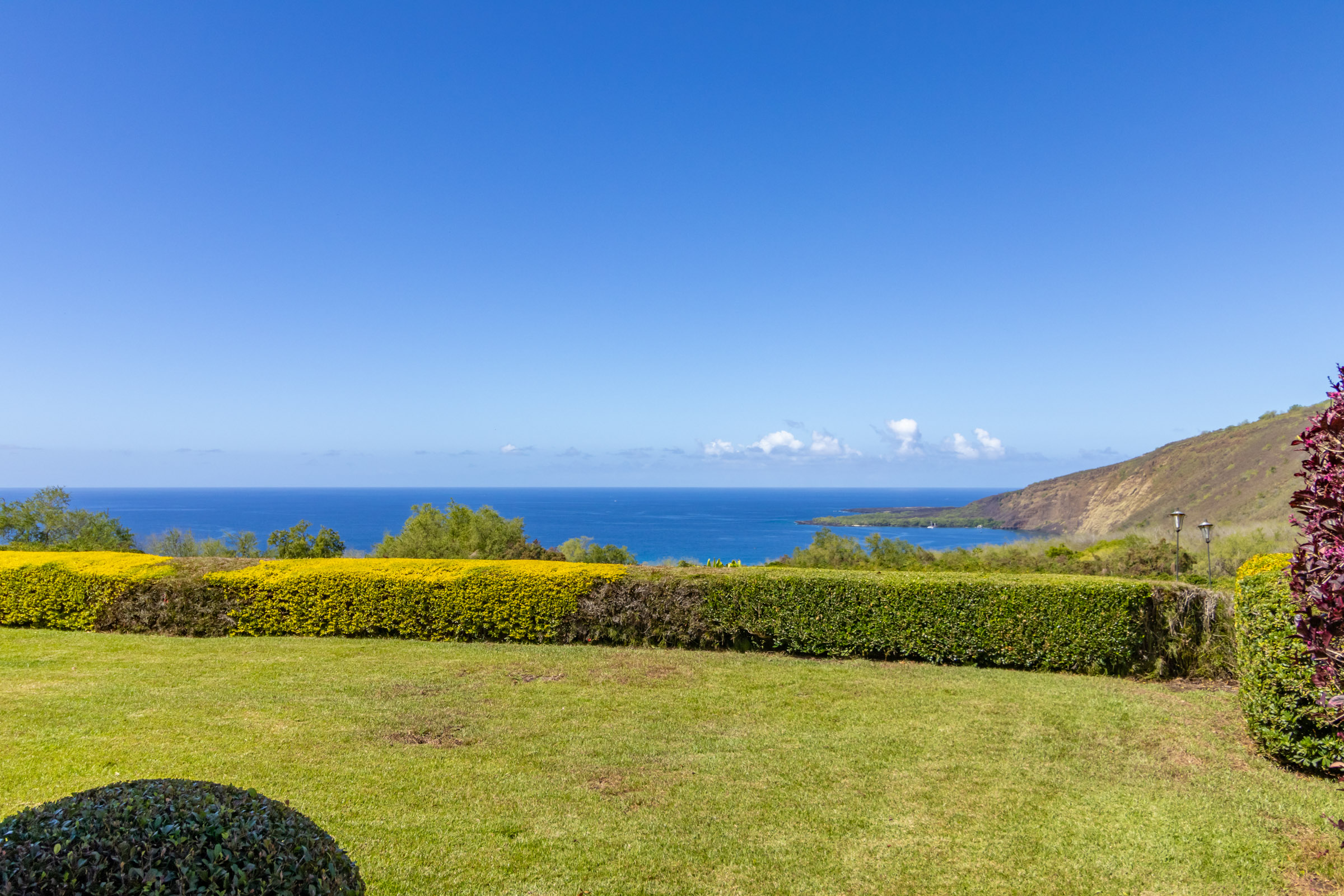 82-1171 Meli Road Captain Cook, HI 96704 - Photo 21 of 29 a view of an ocean