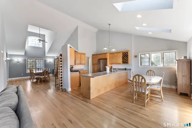 $9,000 | 7 Lower County Road, Roxbury, CT 06783