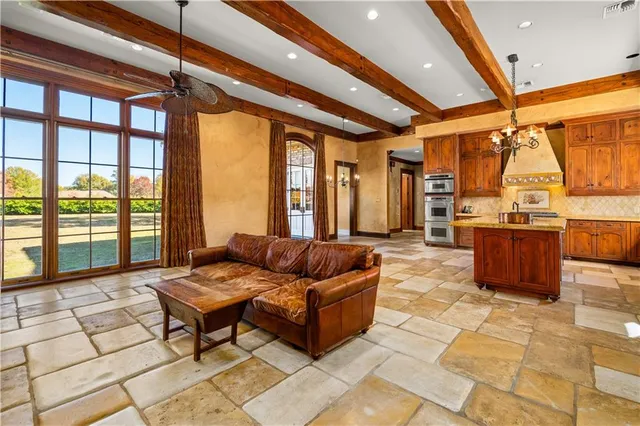 $1,500,000 | 9039 Hwy 165 South Woodworth La, Woodworth, LA 71485