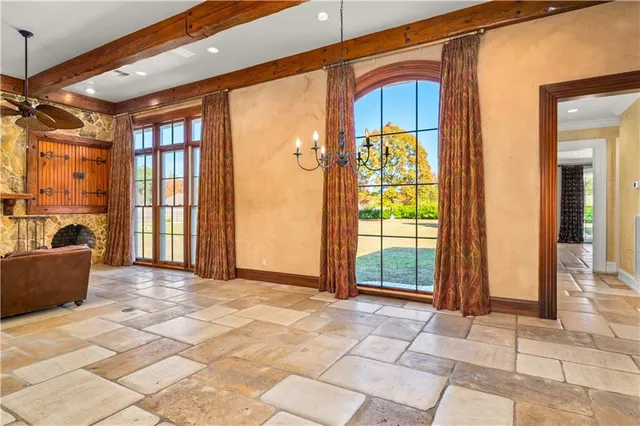 $1,500,000 | 9039 Hwy 165 South Woodworth La, Woodworth, LA 71485