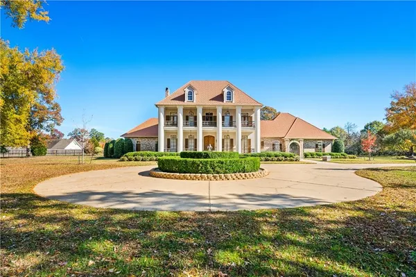 $1,500,000 | 9039 Hwy 165 South Woodworth La, Woodworth, LA 71485