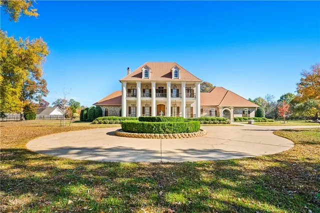 $1,500,000 | 9039 Hwy 165 South Woodworth La, Woodworth, LA 71485