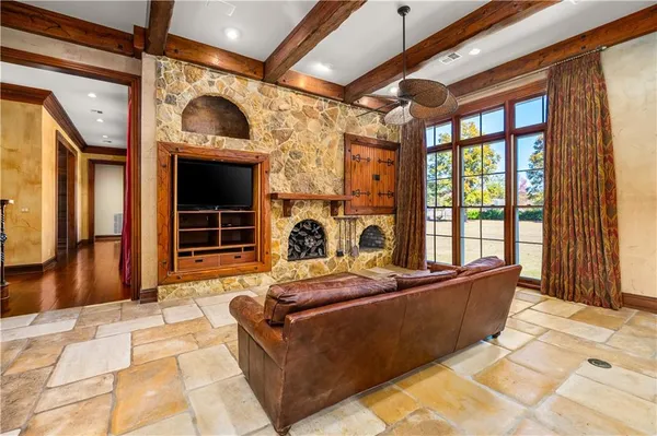 $1,500,000 | 9039 Hwy 165 South Woodworth La, Woodworth, LA 71485