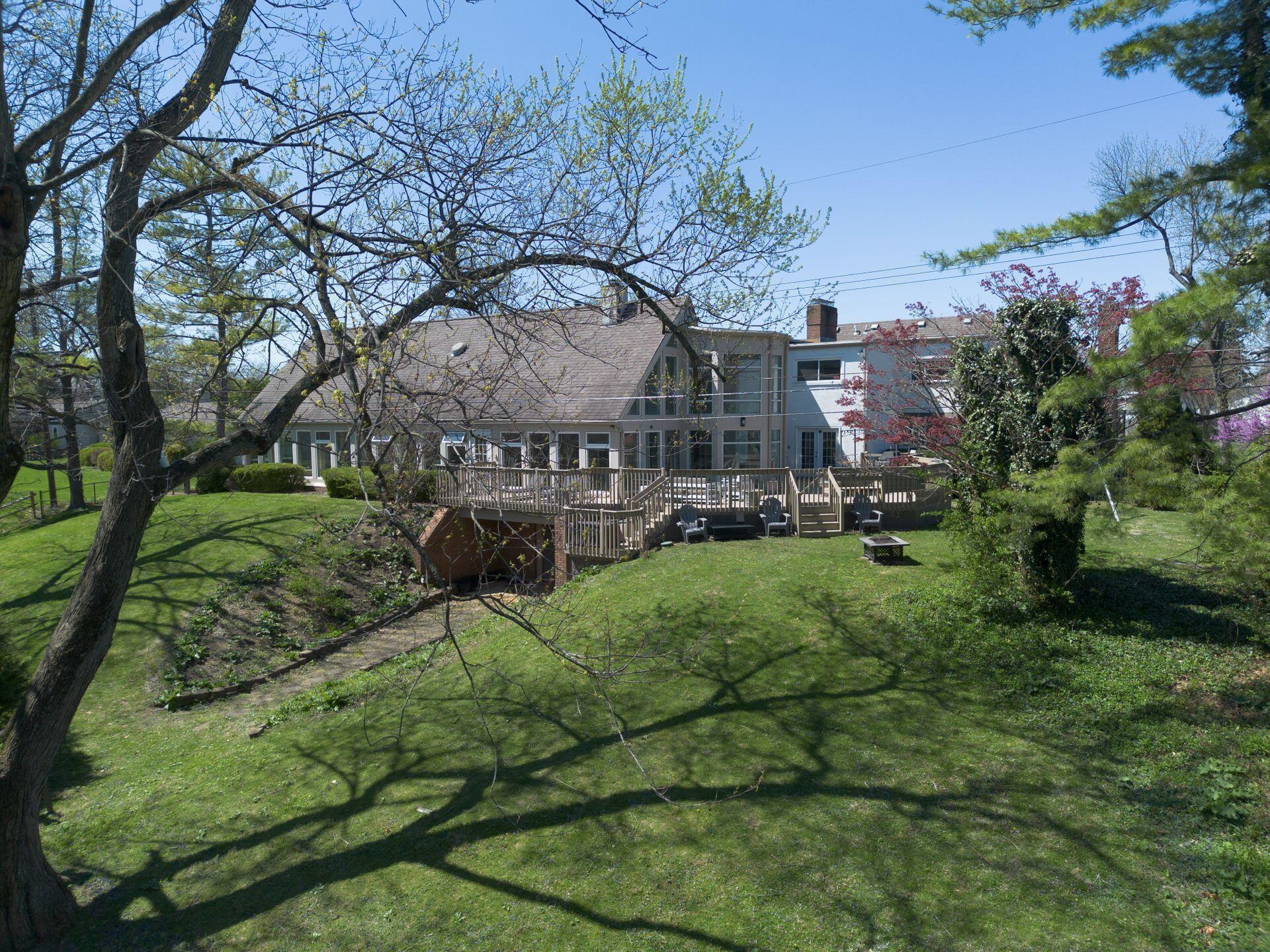 2433 Brookwood Road Columbus, OH 43209 - Photo 96 of 105 Drone