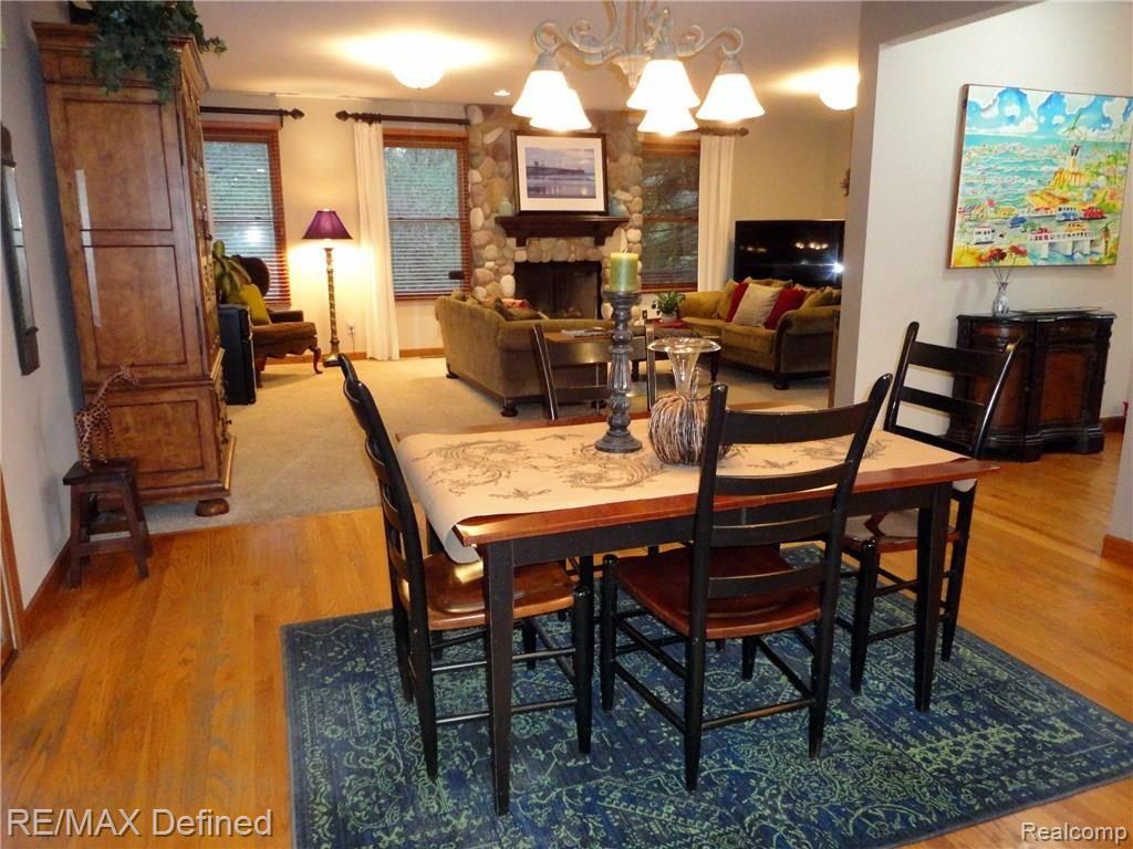 7675 Woodview Road Clarkston, MI 48348 - Photo 9 of 40 Dining.jpg