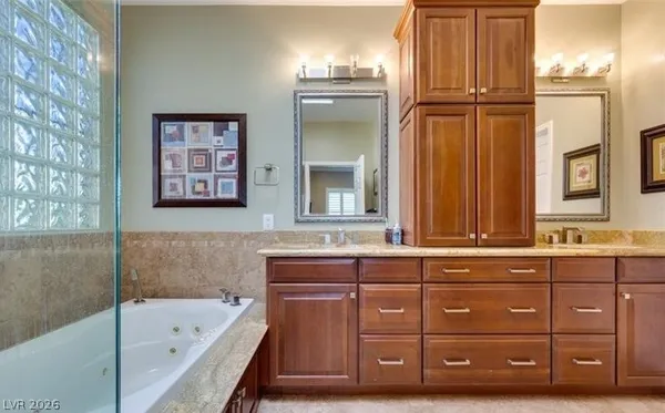 $2,500 | 2582 Highmore Avenue, Henderson, NV 89052