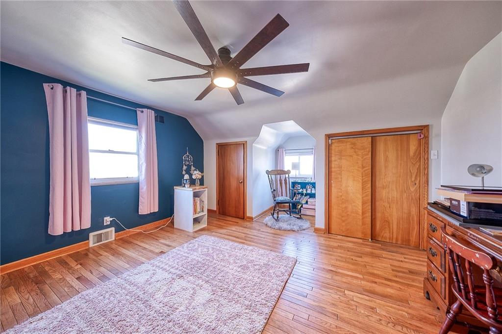 6920 Shannon Road Verona, PA 15147 - Photo 20 of 47 Bedroom 2