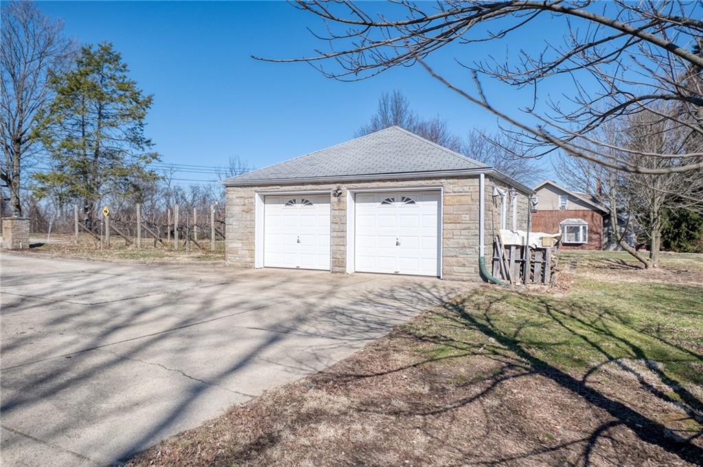 6920 Shannon Road Verona, PA 15147 - Photo 34 of 47 Large two car garage