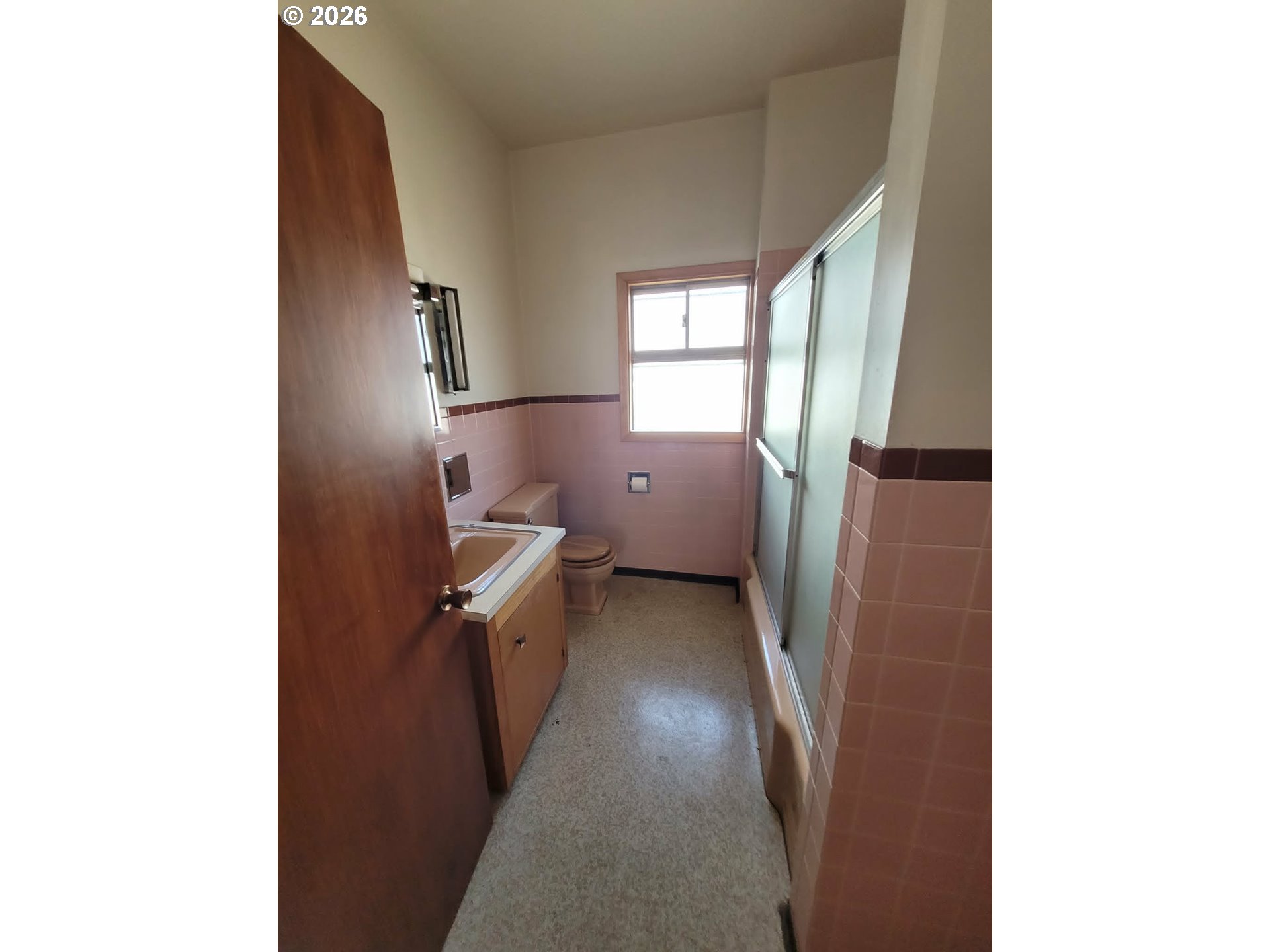 520 Northwest 11th Street Pendleton, OR 97801 - Photo 16 of 25