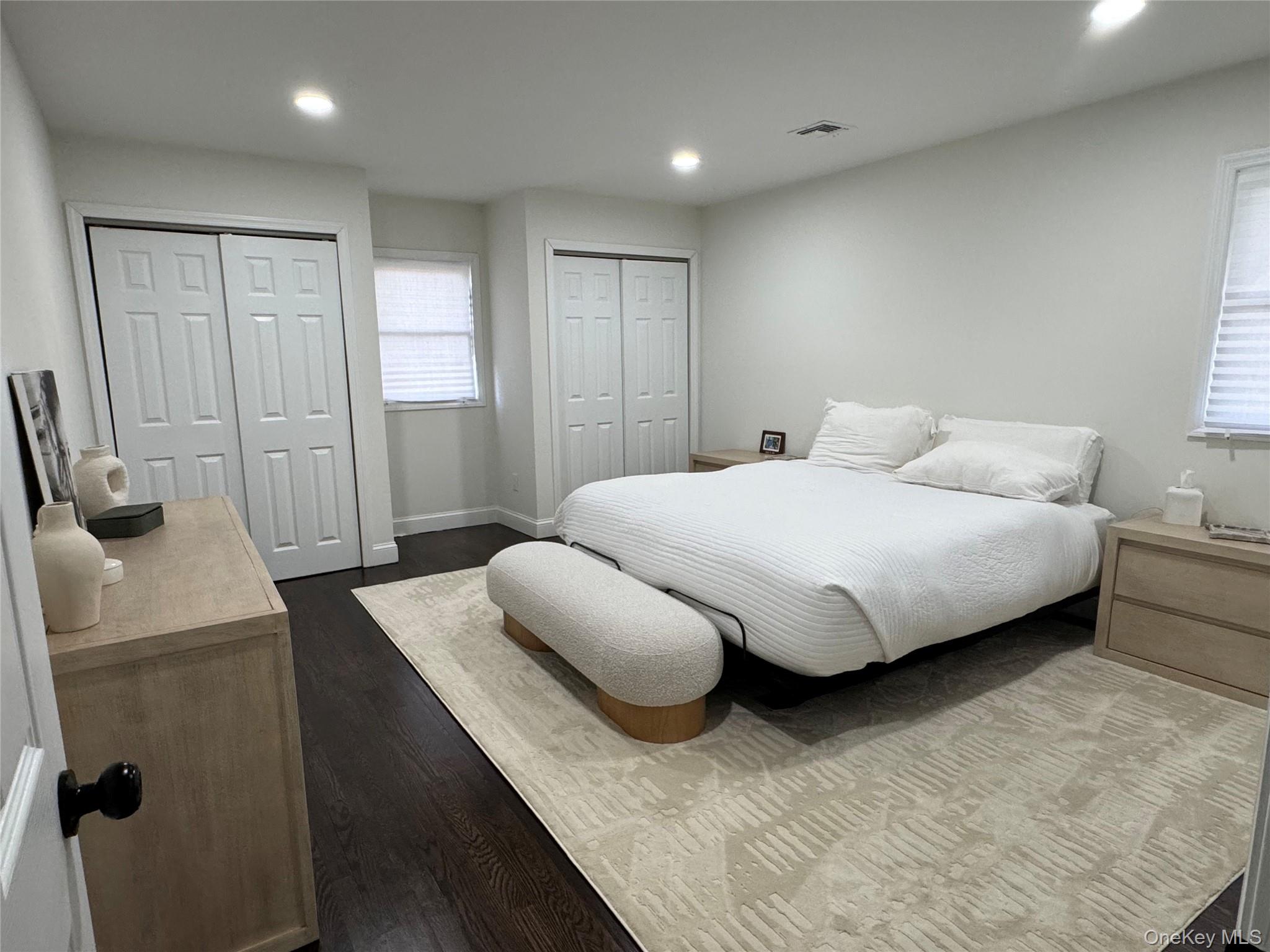 43 West Shore Road Oakdale, NY 11769 - Photo 9 of 17