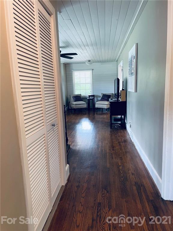 6601 Simpson Road Charlotte, NC 28216 - Photo 13 of 20 Gallery Image 13
