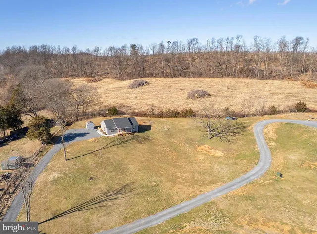 $339,900 | 4009 Ridge Road, Quicksburg, VA 22847