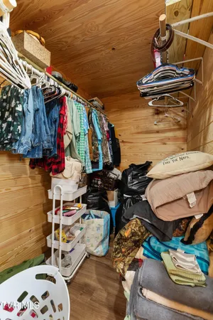 $699,900 | 2357 Hall Road, Dandridge, TN 37725