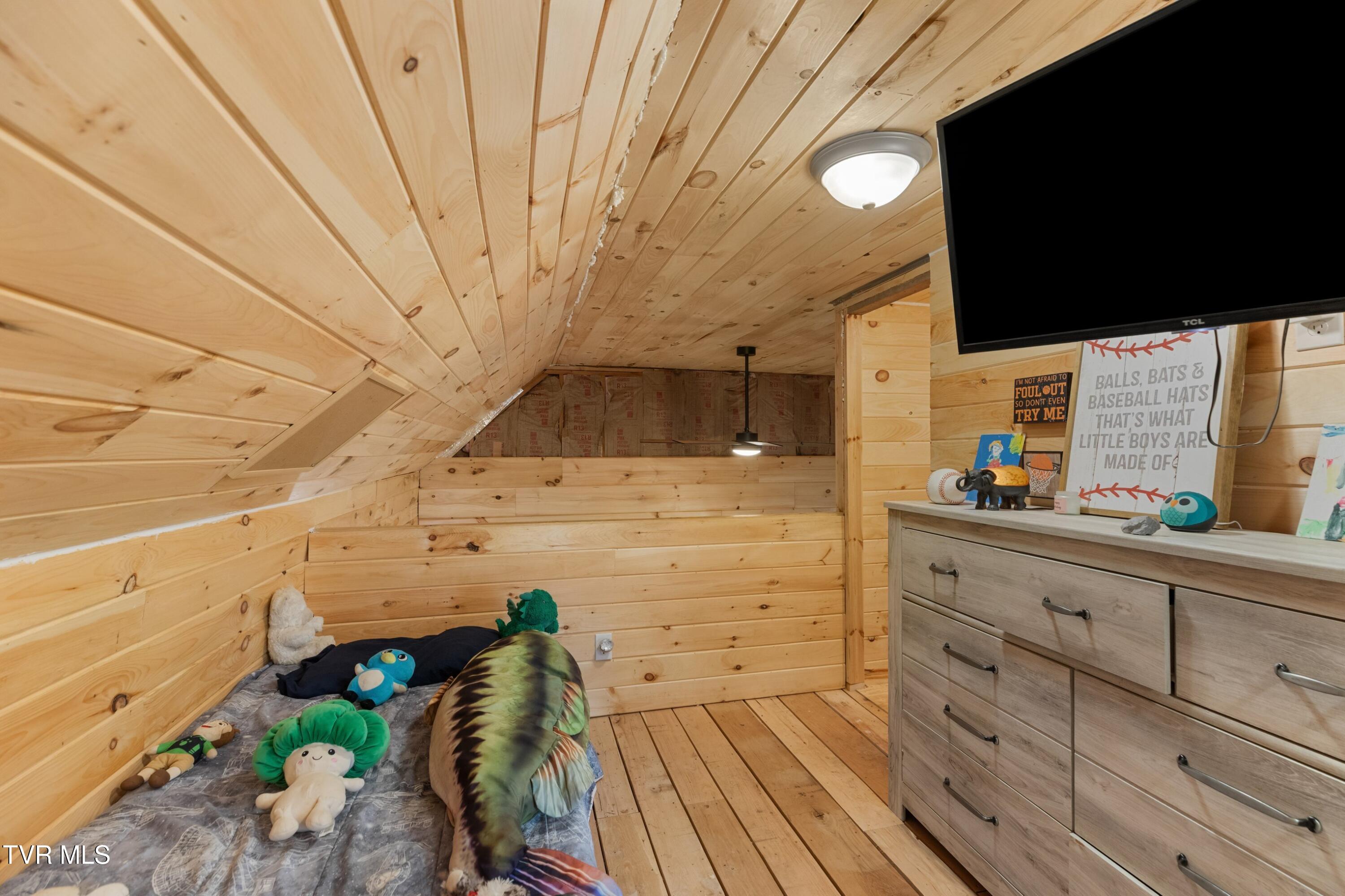 2357 Hall Road Dandridge, TN 37725 - Photo 36 of 58 037-2357HallRoad-Dandridge-TN-37725-SMAL