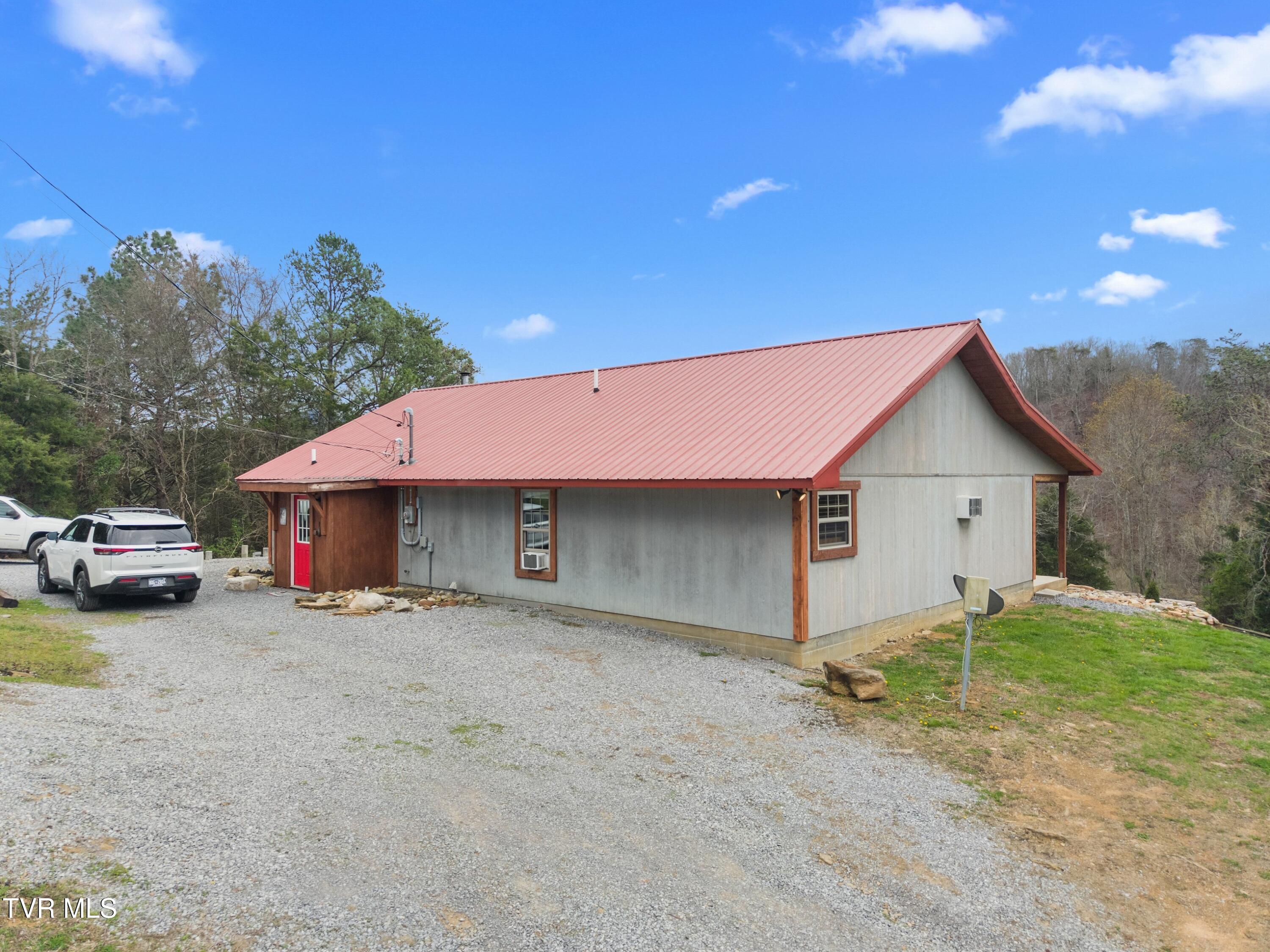 2357 Hall Road Dandridge, TN 37725 - Photo 43 of 58 046-2357HallRoad-Dandridge-TN-37725-SMAL