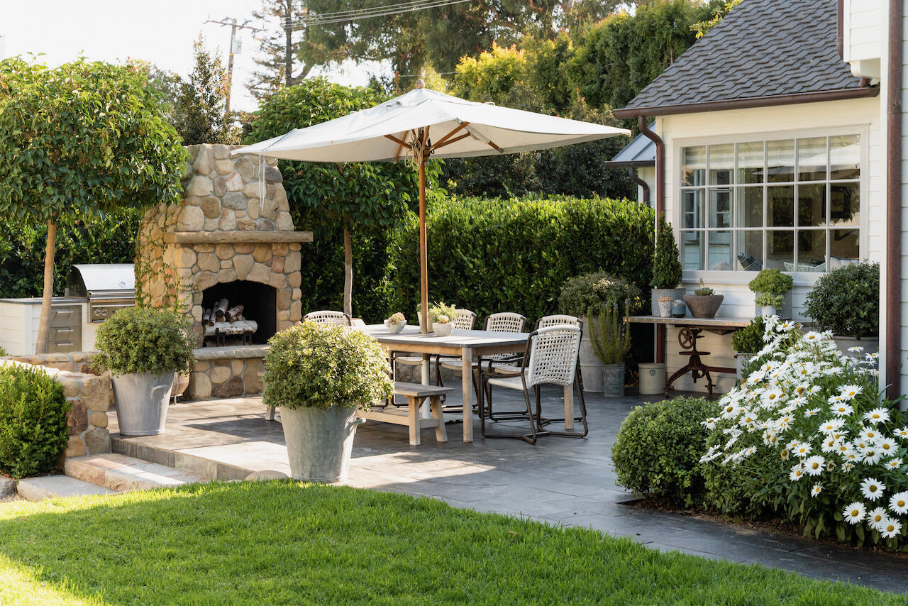 274 Middle Road Santa Barbara, CA 93108 - Photo 5 of 5 Outdoor Dining Patio
