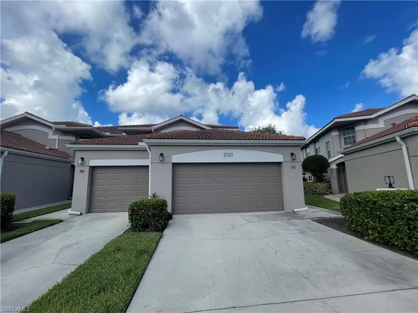 $5,000 | 2021 Crestview Way, Unit 113, Naples, FL 34119