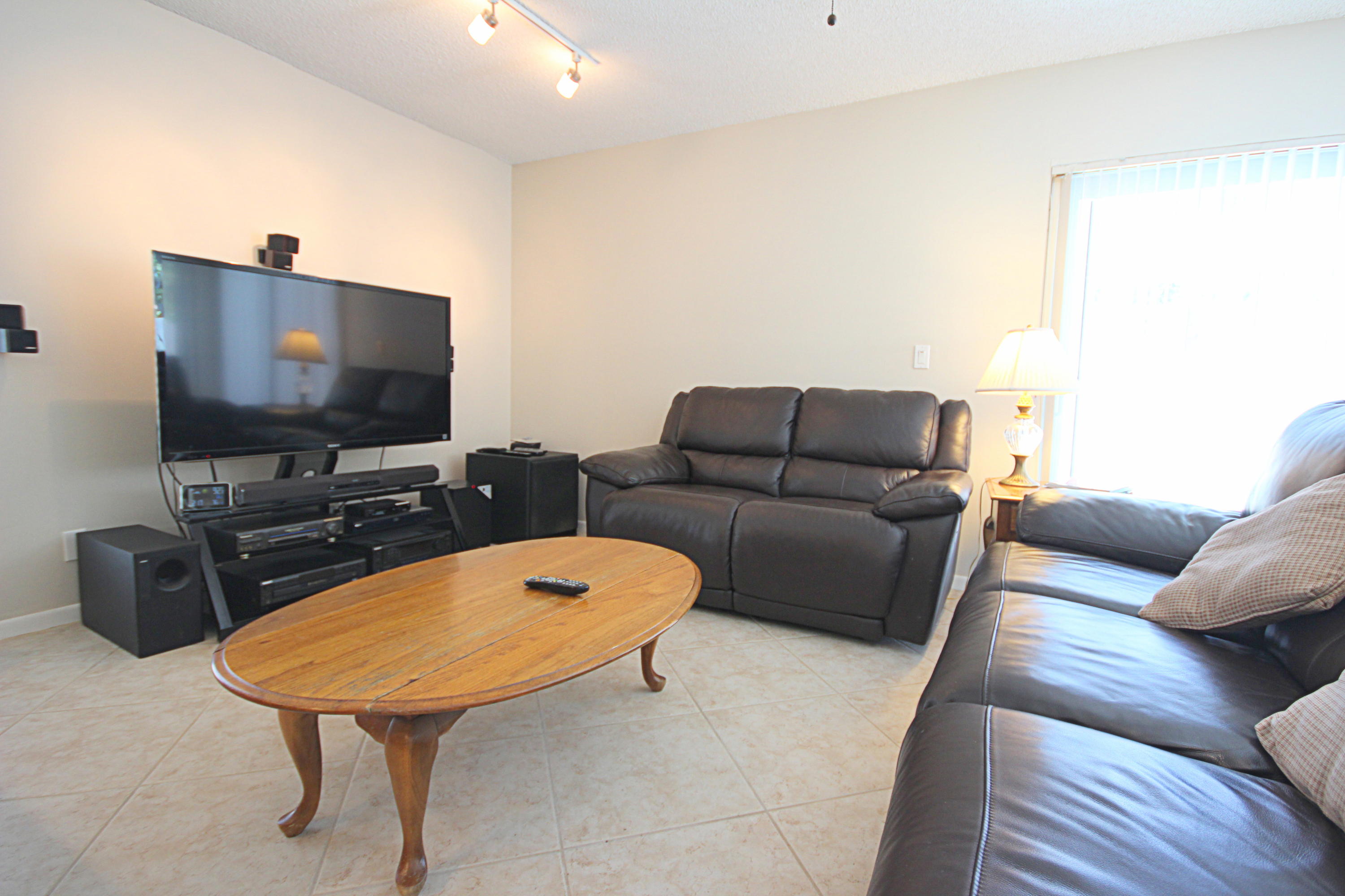 7380 West Country Club Boulevard Boca Raton, FL 33487 - Photo 10 of 26 7380 W COUNTRY CLUB 006