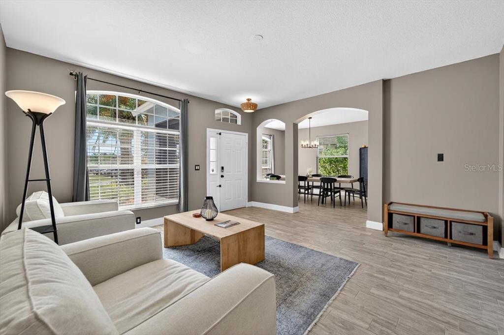 529 Tuscanny Street Brandon, FL 33511 - Photo 5 of 56