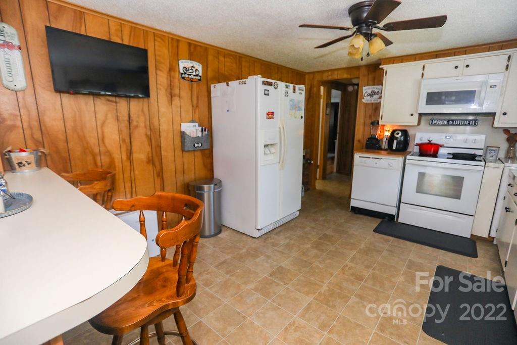 1089 Fred Miller Road Lexington, NC 27292 - Photo 8 of 37 Gallery Image 8