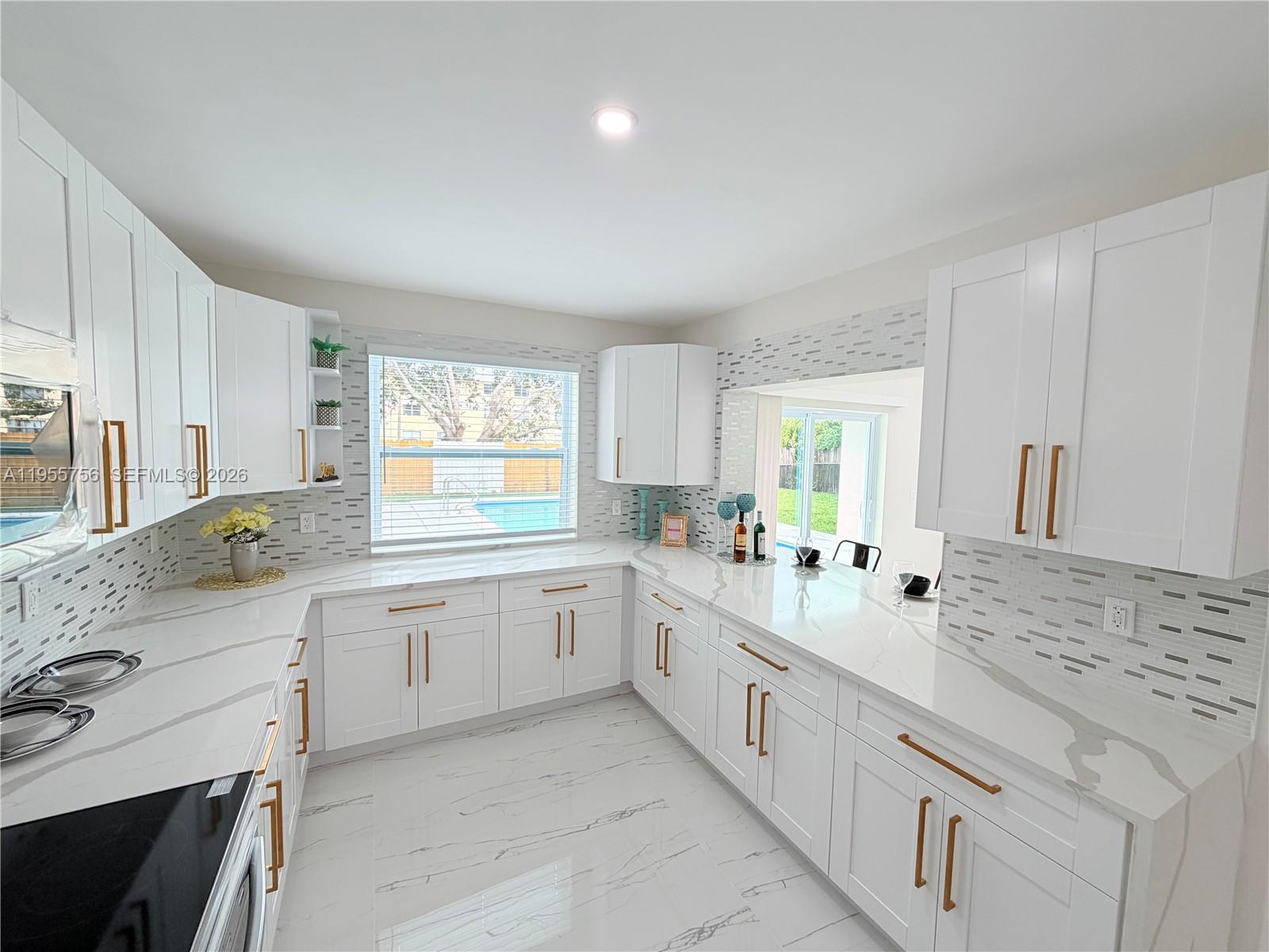 4241 Thomas Street Hollywood, FL 33021 - Photo 34 of 91