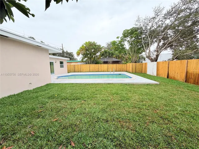 $735,000 | 4241 Thomas Street, Hollywood, FL 33021