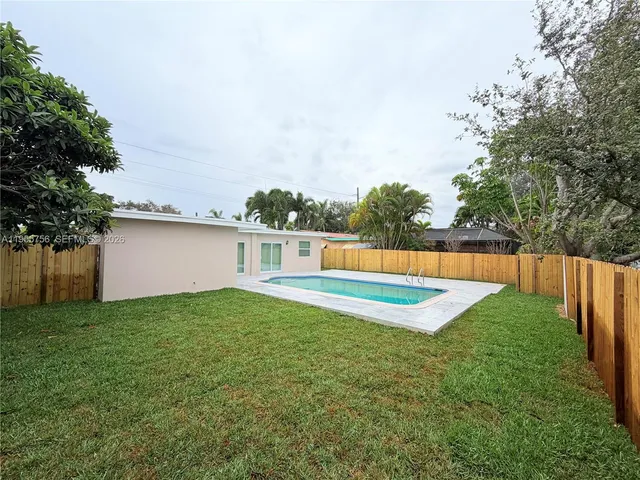 $735,000 | 4241 Thomas Street, Hollywood, FL 33021