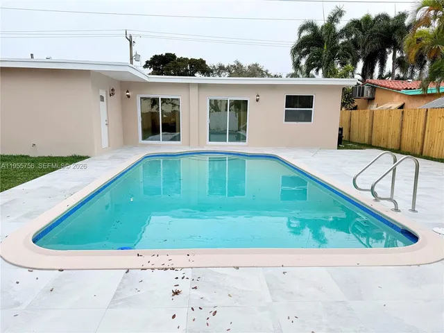 $735,000 | 4241 Thomas Street, Hollywood, FL 33021