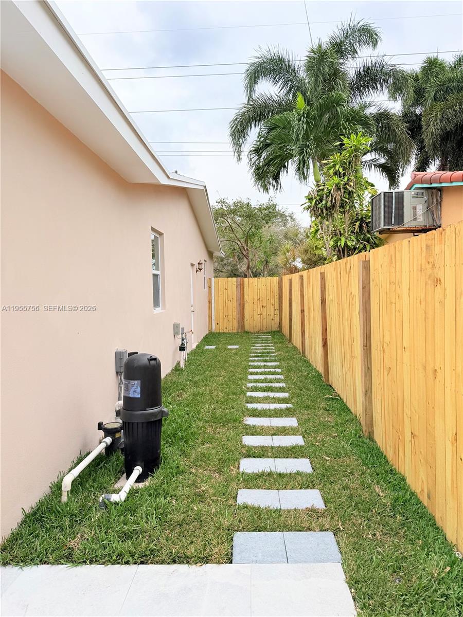 4241 Thomas Street Hollywood, FL 33021 - Photo 85 of 91