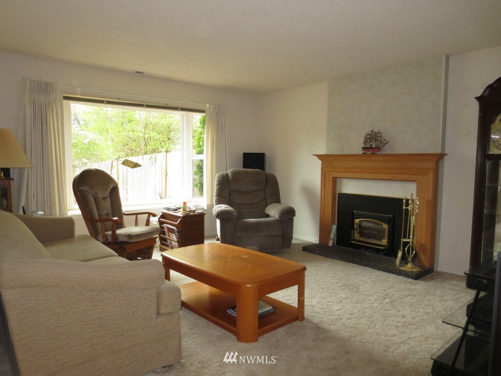16409 25th Avenue Southeast Bothell, WA 98012 - Photo 2 of 20 Gallery Image 2