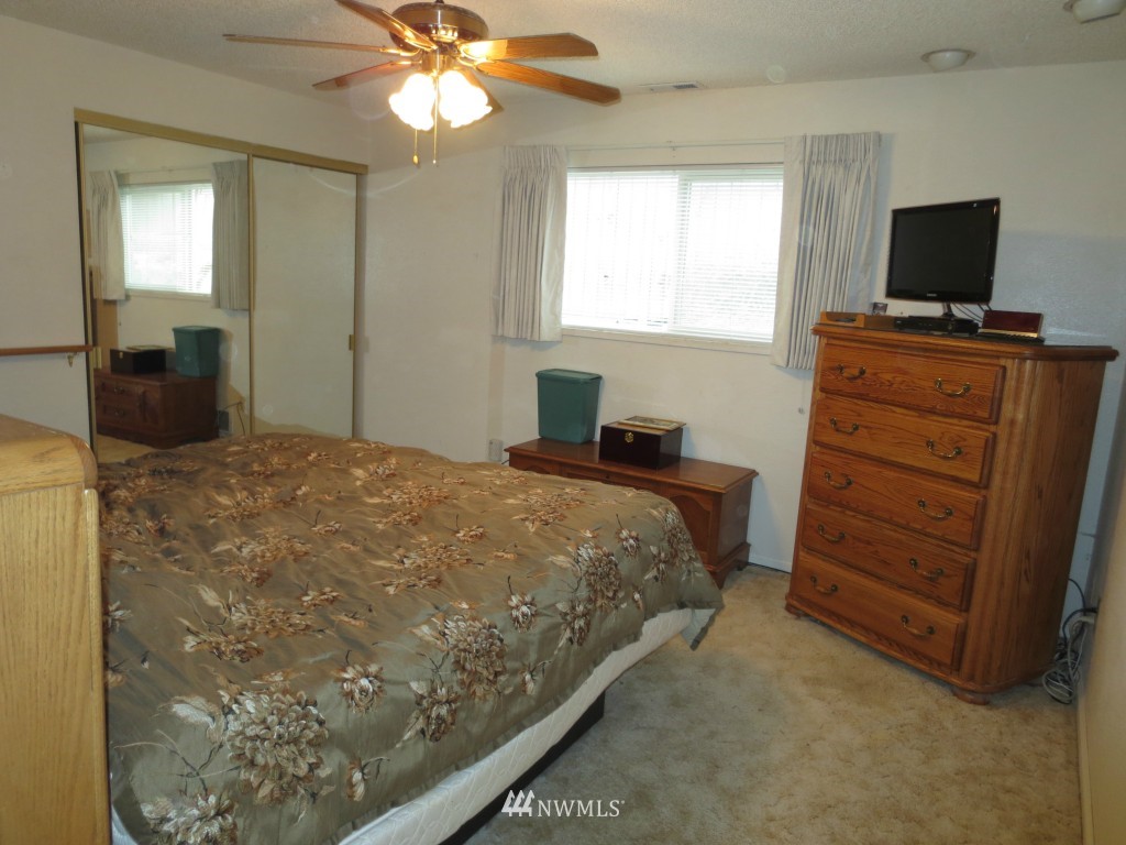 16409 25th Avenue Southeast Bothell, WA 98012 - Photo 11 of 20 Gallery Image 11