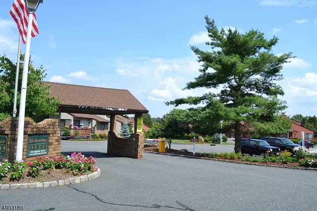 $3,650 | 250 Ridgedale Avenue, Unit B 8, Florham Park, NJ 07932